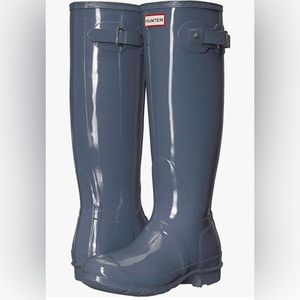 Hunter Women's Original Tall Gloss Rain Boots in gull grey